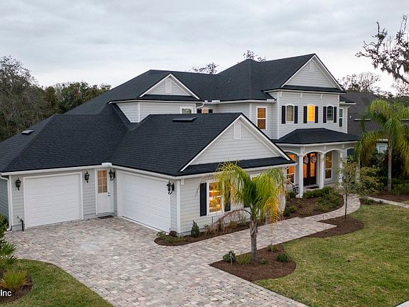 5th image of 313 VALE Drive