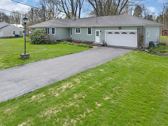 2nd image of 6479 E Port Bay Rd