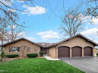 18106 Whitman Ln, Lansing, IL 60438