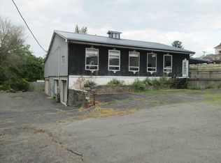 403 W Pittsburgh St, Burgettstown, PA 15021