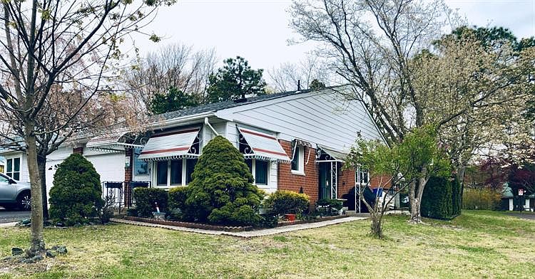 1st image of 4 Flintlock Ln #B
