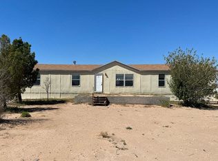 7005 Kevil Rd, Carlsbad, NM 88220