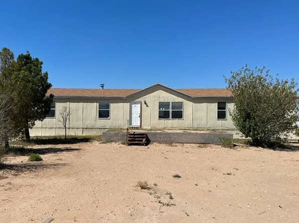 7005 Kevil Rd, Carlsbad, NM 88220
