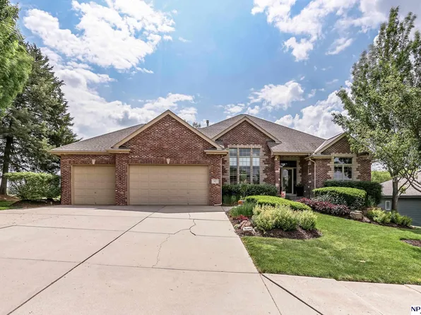 421 S Lakeview Way, Ashland, NE 68003