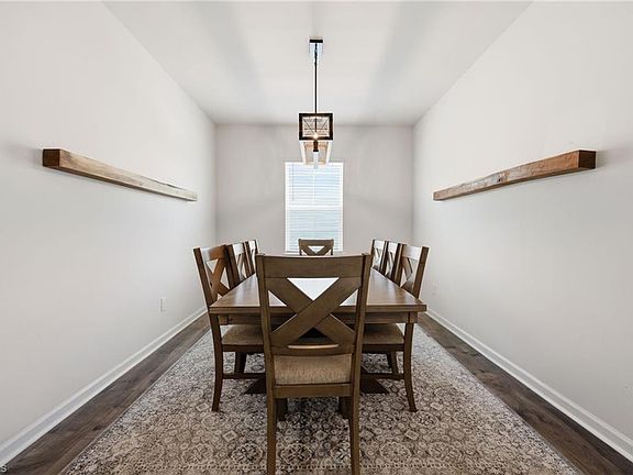 5th image of 6882 Bellawood Dr