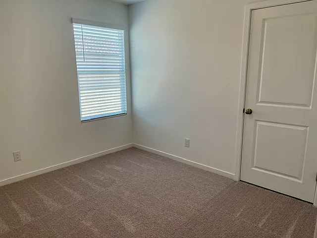 2586 Aaron Pl — Photo 11