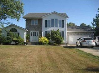 3184 Whitehaven Rd, Grand Island, NY 14072