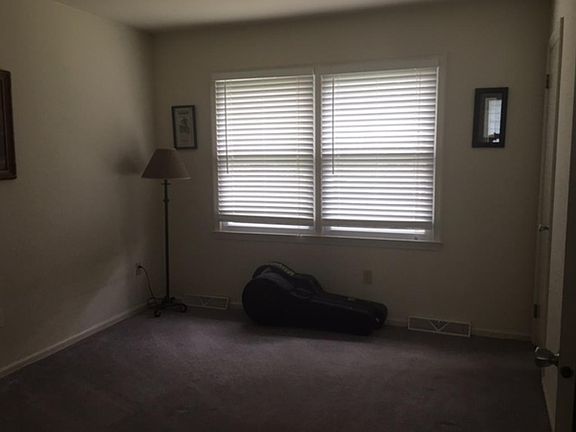 5th image of 2624 E Landis Ave #1