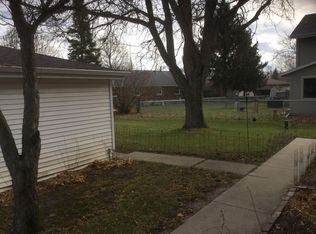 7954 Daniel Ct, Mount Pleasant, WI 53406