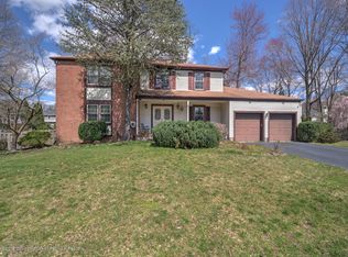 10 Jockey Ct, Marlboro, NJ 07746