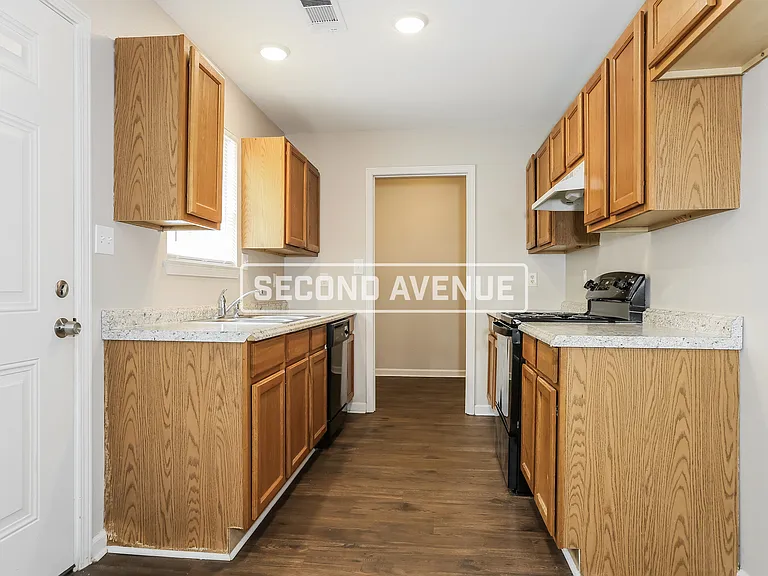 1451 Pine Haskell Dr — Photo 4
