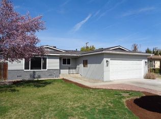 270 W Manning Ave, Reedley, CA 93654