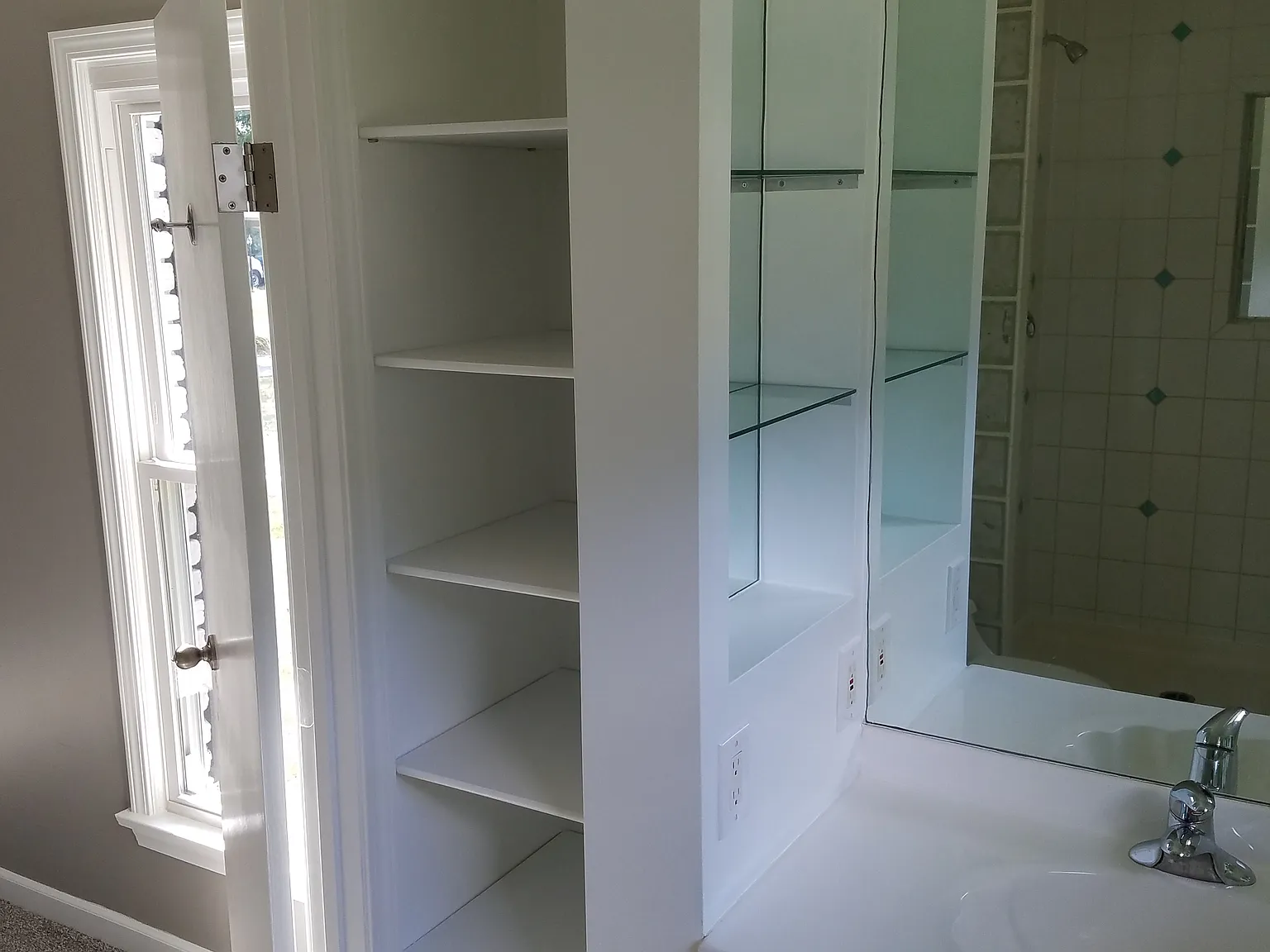 3 bed, 1701 sqft, $1,650 — Photo 1