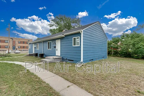 4910 E Gilbert St Photo 1