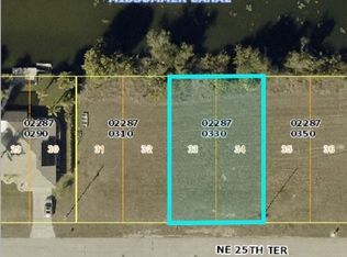 2121 NE 25th Ter, Cape Coral, FL 33909
