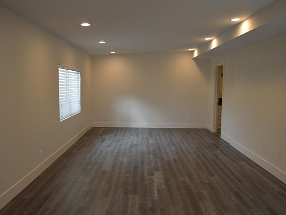 3rd image of 2057 E Villa St