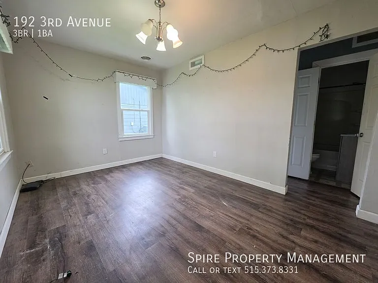 192 3rd Ave — Photo 3