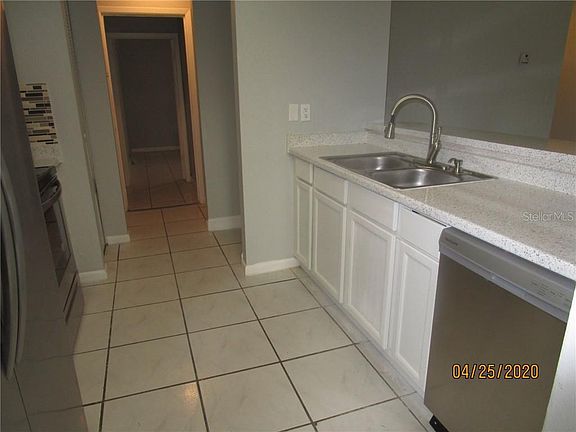 5th image of 11035 Ashbourne Cir