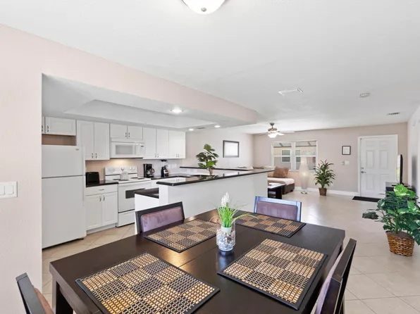 314 SW 3rd Pl APT 1-4, Cape Coral, FL 33991