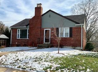 5004 Cushing Dr, Kensington, MD 20895