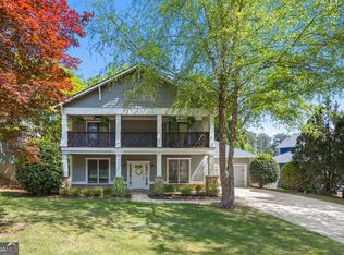 2742 Oak Village Trl, Decatur, GA 30032