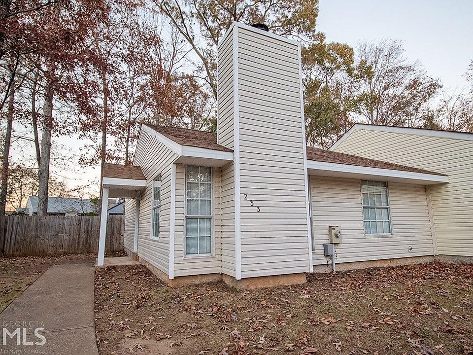 1st image of 233 Somerset Dr