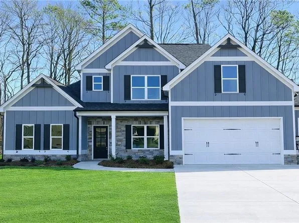 102 Barnwood Pointe Dr, Dallas, GA 30132