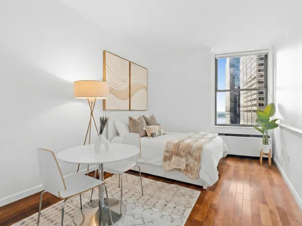 1 Wall Street Court image 1 of 11