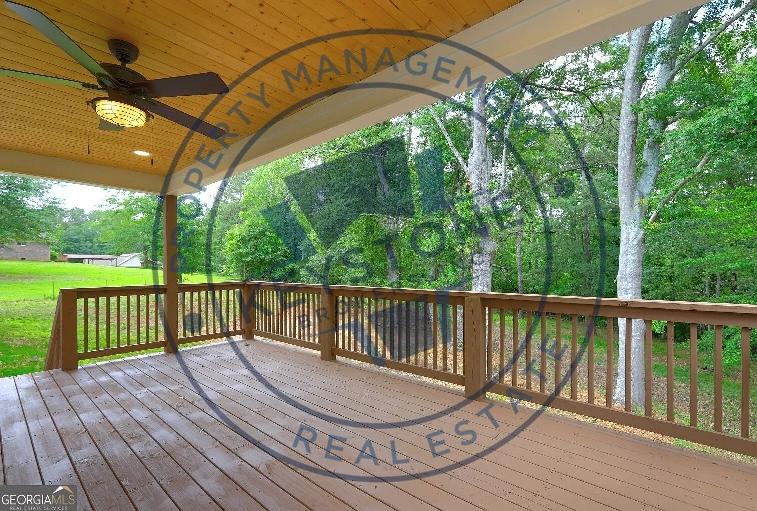 4 bed, 4.0 bath, 3900 sqft, $3,500 — Photo 3