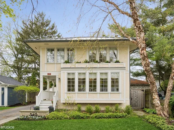 340 Walnut St, Winnetka, IL 60093