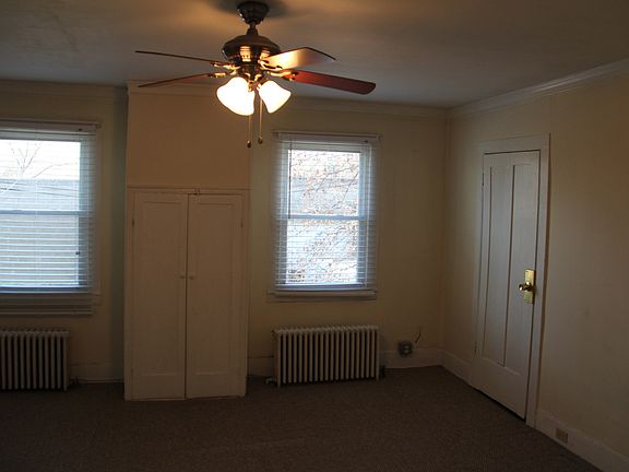 3rd image of 53 Mechanic St #2