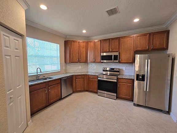 3rd image of 2049 SE June Park Drive