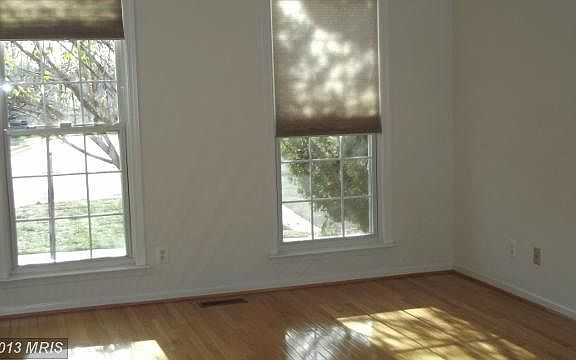 4th image of 5401 Summer Leaf Ln