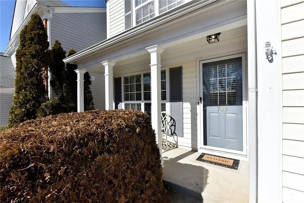 703 Melilot Ln — Photo 4