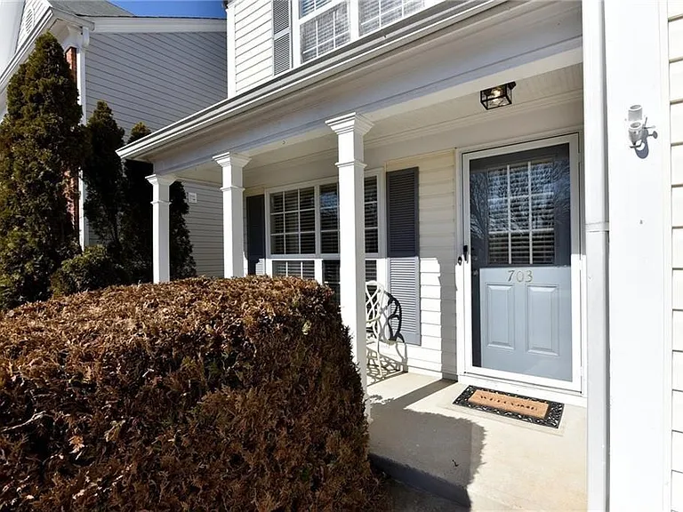 703 Melilot Ln — Photo 4
