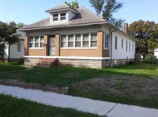 2009 S 4th St, Terre Haute, IN 47802