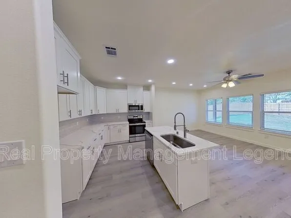 1009 Dubois St, Denison, TX 75020