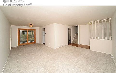 3rd image of 275 Manhattan Dr