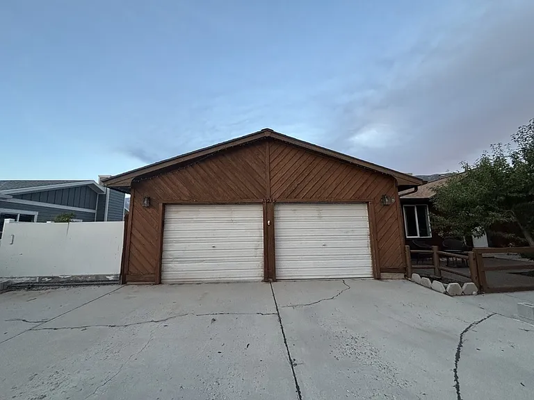 11299 S Woodhill Dr — Photo 32