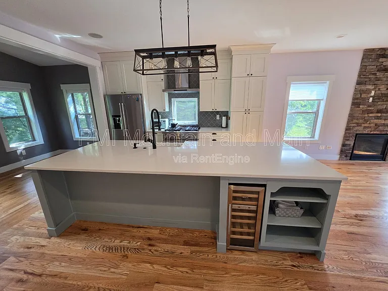 156 Bradley St — Photo 10