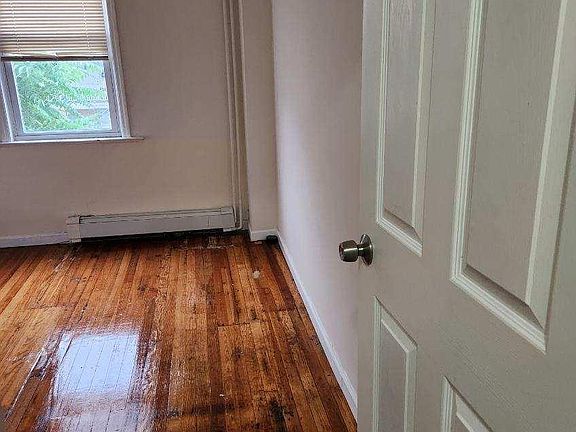 4th image of 271 Targee St Floor 2