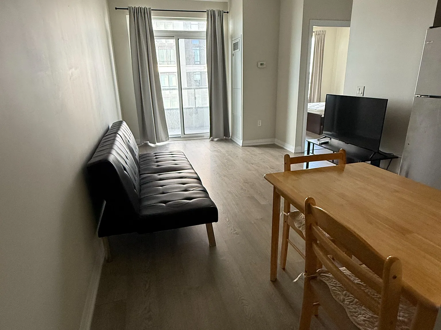 1 bed, $2,000 — Photo 4