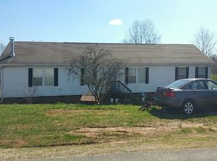 140 Philip Branch Rd, Mount Airy, NC 27030