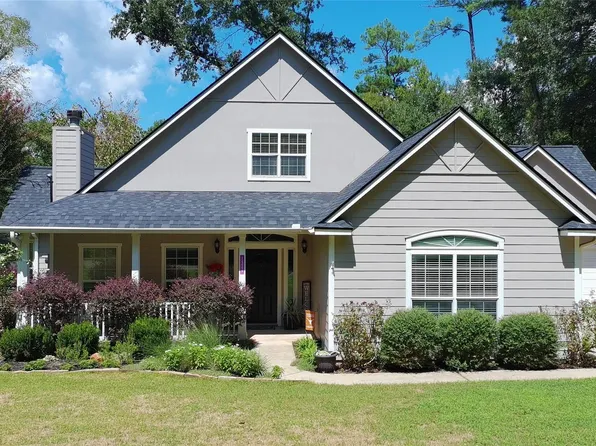 14444 Hill Dr, Willis, TX 77318