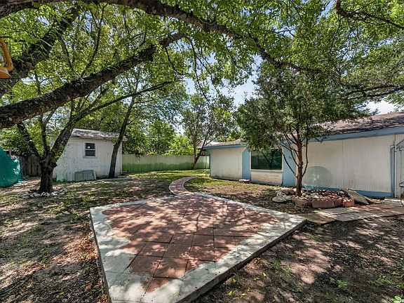 5th image of 732 S San Eduardo Ave LOT W
