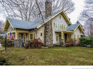 15 W Wharf Rd, Madison, CT 06443