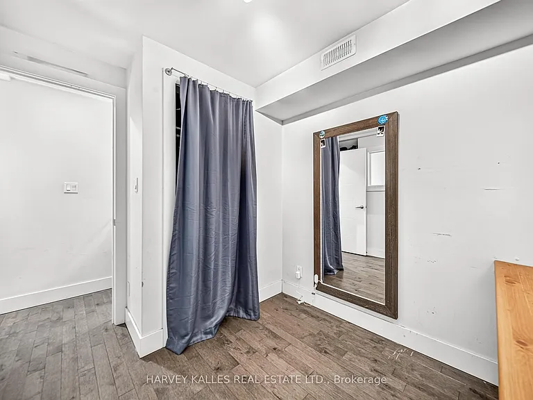 160 Lansdowne Ave #1 — Photo 13