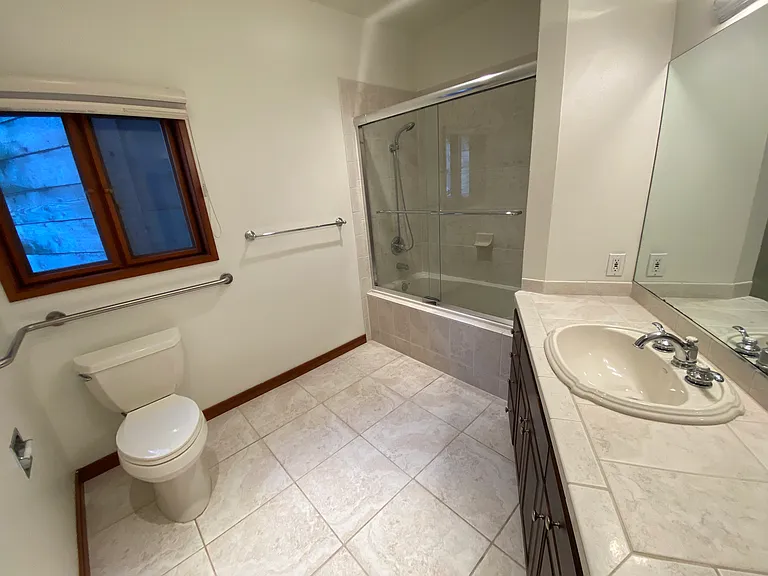 8279 W Mercer Way — Photo 4