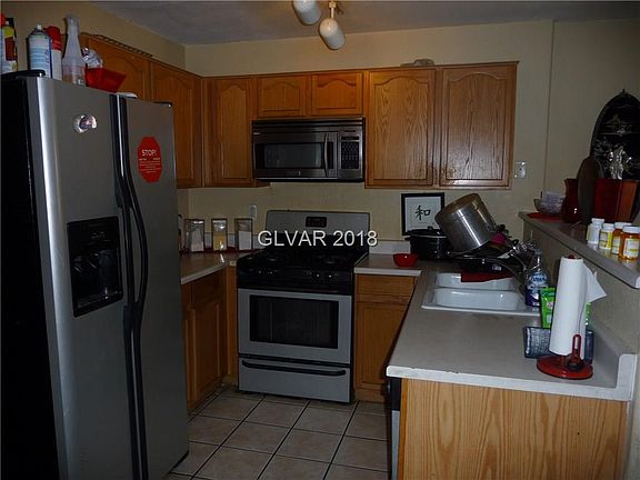 5th image of 2517 Danborough Ct Unit 102