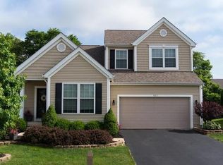 977 Sapphire Flame Dr, Delaware, OH